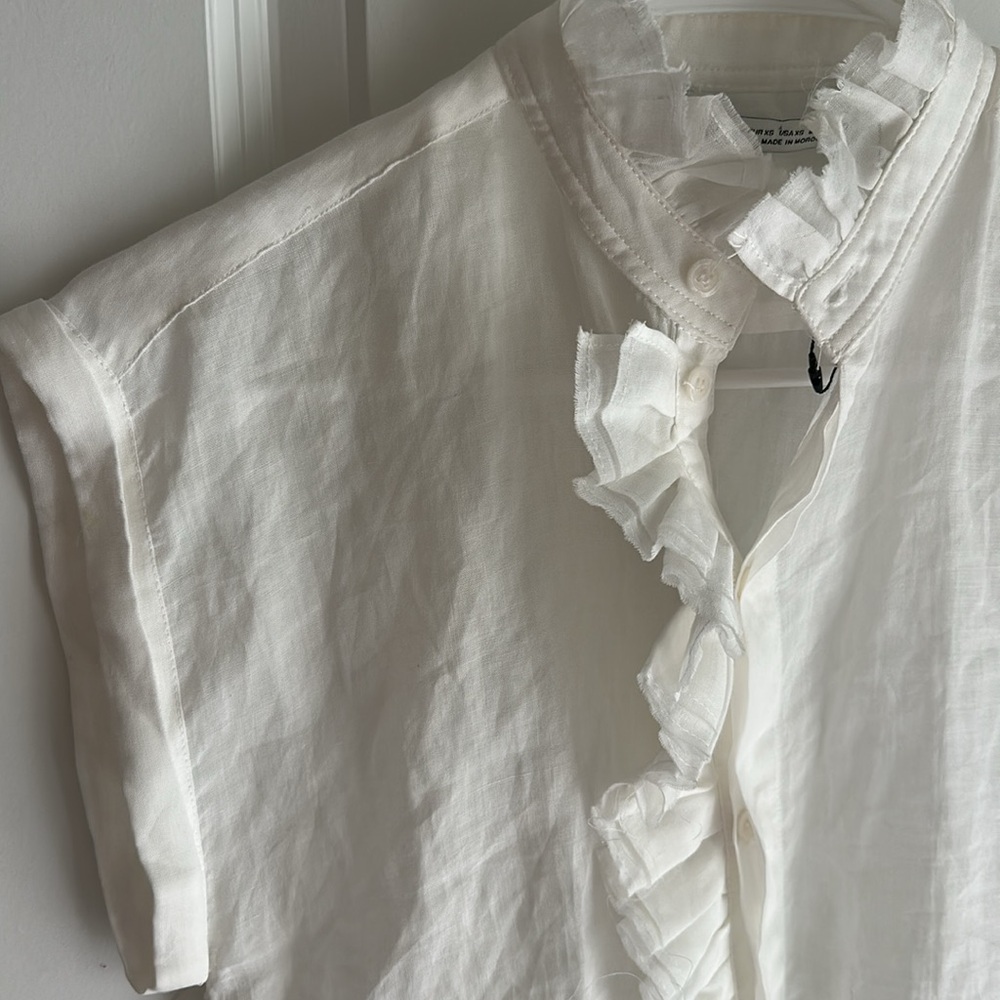 NWOT( has spots ) Zara Woman RUFFLED SHIRT ZW COLLECTION White Size XS - Picture 8 of 13